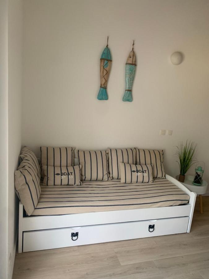 Maisonnette La Coti H5 Avec Piscine Interieure Chauffee, A 400 M De La Plage Et Menage De Fin Sejour Compris Сен-Жорж-д'Олерон Екстериор снимка